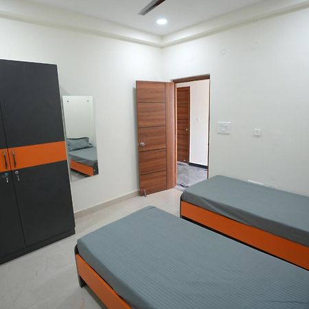 Хостел Olive-2 Coliving Pg Хайдарабад Экстерьер фото